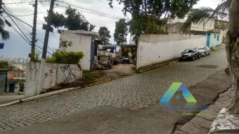 Imagem TERRENO COM 2.000M² PRÓXIMO AO ZOO SAFARI NA AV. DO CURSINO