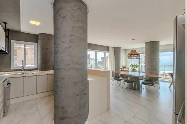Imagem Apartamento com 4 dormitórios à venda sendo 3 suítes, 217.64 m² por - R$ 7.100.000,00 - Praia Brava - Itajaí/SC