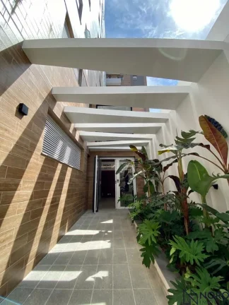 Imagem Apartamento mobiliado 2 dormitórios, suíte, 94 m² no Centro
