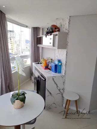Imagem Apartamento 3 dormitórios para Venda em Balneário Camboriú / SC no bairro Centro