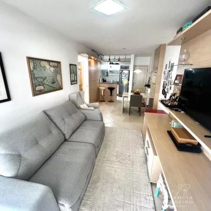 Imagem Apartamento 2 Dormitórios e 2 Vagas no Parque São Jorge