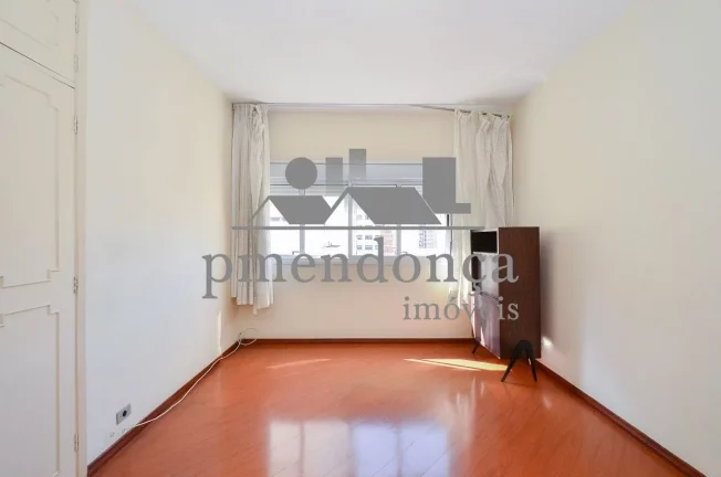 Imagem Apartamento em Higienopolis com 3 quartos (1 sui­te) e 1 vaga, 209m²