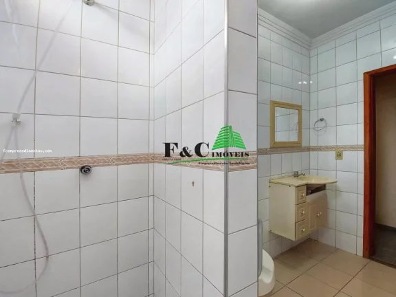 Imagem Casa para Venda em Limeira, Jardim Adélia Cavicchia Grotta, 2 dormitórios, 1 suíte, 1 banheiro, 2 vagas