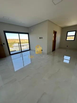 Imagem O sobrado possui 

- 4 suítes plenas, a suite master com closet, banheira e varanda estendida, com ...