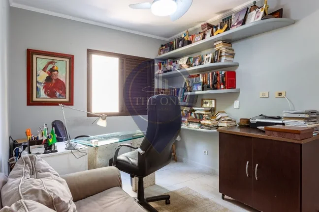 Imagem Apartamento à venda em São Paulo-SP, Vila Nova Conceição: 3 quartos, 1 suíte, 2 salas, 3 banheiros, 2 vagas, 141m². Imperdível!