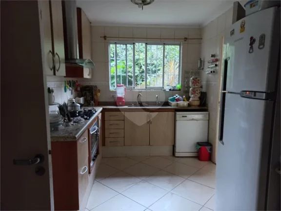 Imagem Sobrado à venda ou para alugar com 4 quartos, sendo 4 suítes, em Butantã, São Paulo - SP