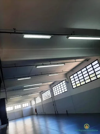 Imagem Galpão com Área do armazém de 903 m² - Tamboré