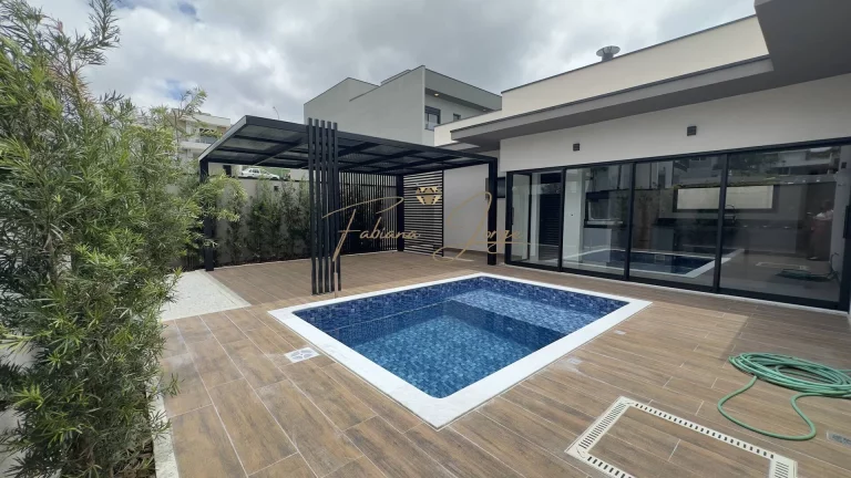 Casa com 3 Quartos à Venda, 230 m² em Roncáglia - Valinhos