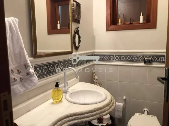 Imagem Granja Viana II Glebas 4 e 5 - Casa com 04 suítes, gourmet, piscina!
