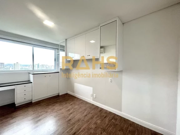 Imagem Excelente apartamento localizado na região Central, em frente ao 62º Batalhão de Infantaria de Jo...