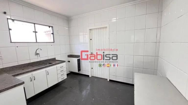 Imagem Loja para alugar, 200 m² por R$ 7.800,00/mês - Passagem - Cabo Frio/RJ