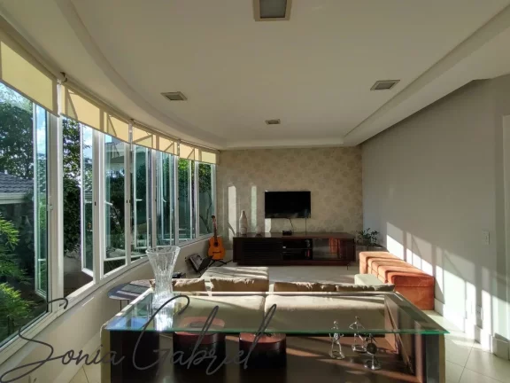 Imagem Imponente Casa em Condomínio à Venda em Vinhedo-SP 3 Quartos, 3 Suítes, 3 Salas, 5 Banheiros, 5 Vagas, 450m² Imagem Imponente Casa em Condomínio à Venda em Vinhedo-SP 3 Quartos, 3 Suítes, 3 Salas, 5 Banheiros, 5 Vagas, 450m²