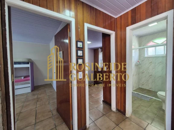 Imagem Casa 3 Dormitórios à venda no bairro Indaiá, Bairro nobre de Caraguatatuba