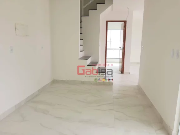 Imagem Casa com 3 dormitórios à venda, 115 m² por R$ 340.000,00 - Caminho de Búzios - Cabo Frio/RJ