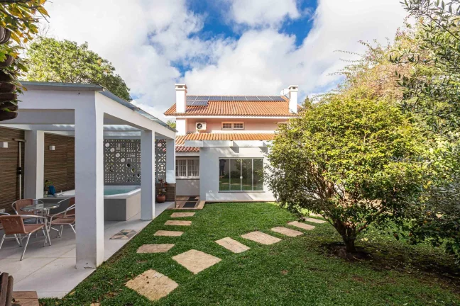 Imagem Casa à venda no Bom Retiro Curitiba