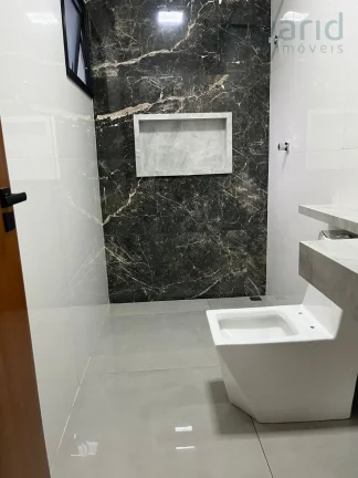 Imagem Oportunidade imperdível: Casa à venda em Jundiaí-SP, bairro Jardim Marambaia, 3 quartos, 1 suíte, 1 sala, 1 banheiro, 2 vagas, 94m².