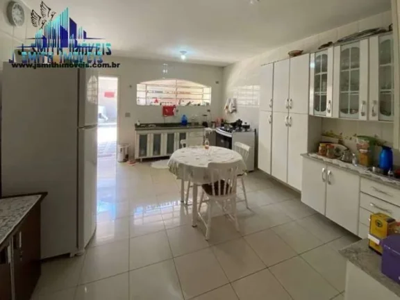 Imagem Ótima localização COMERCIAL, NO JARDIM DA GLÓRIA. Casa na rua Principal do bairro.
- A 500 metro...