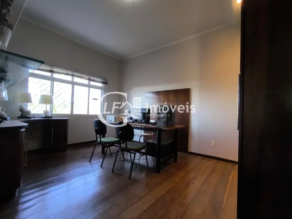 Imagem Oportunidade única: Casa comercial com 7 quartos e 6 vagas de garagem na Vila Carvalho, Campo Grande-MS!