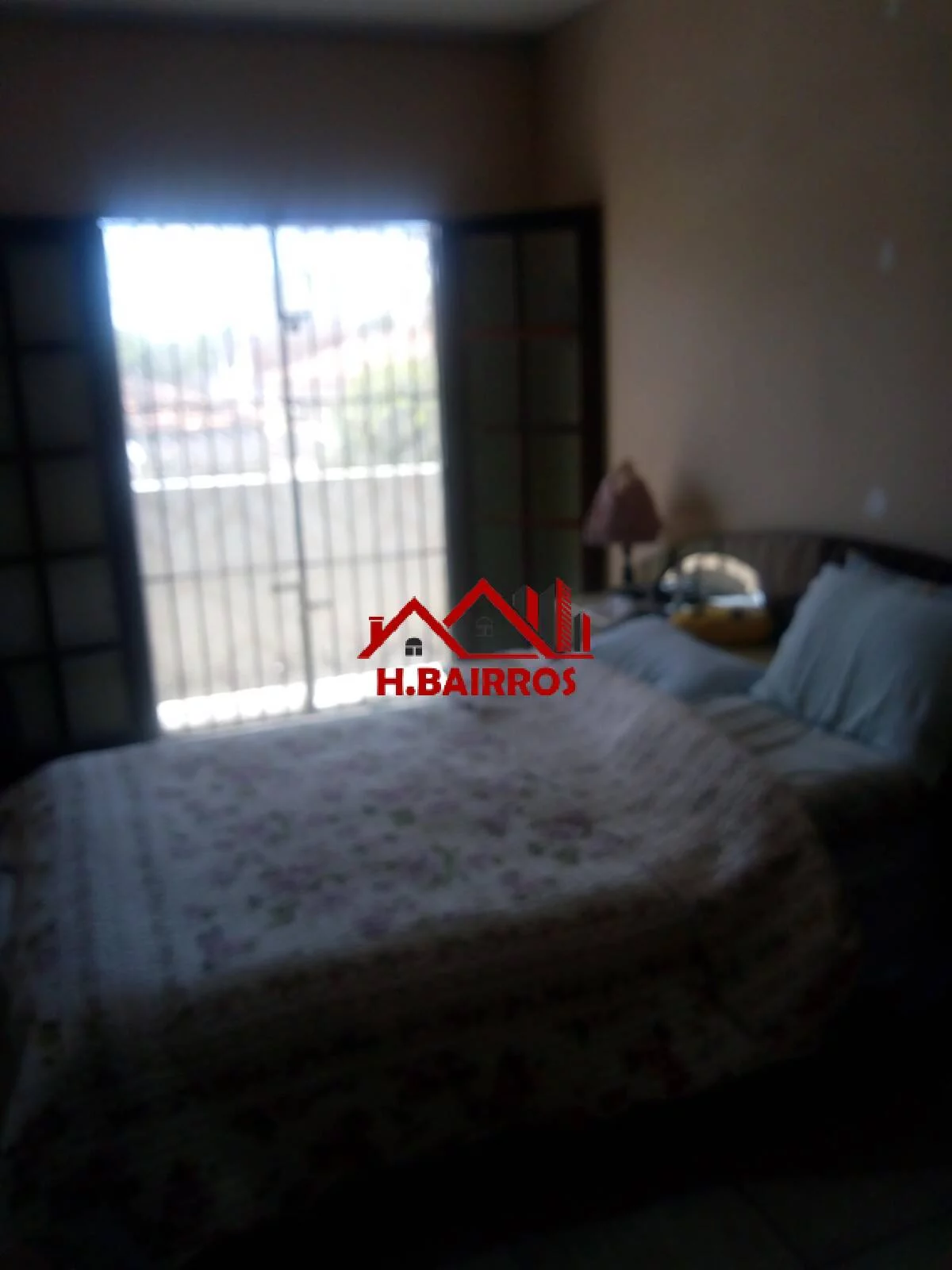 Imagem Casa com 03 Dormitórios à Venda no Jardim Sat?(C)lite - SJCampos