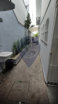 Imagem Oportunidade única: Casa comercial com 10 salas, 5 banheiros, 2 vagas na Vila Mariana, São Paulo-SP!