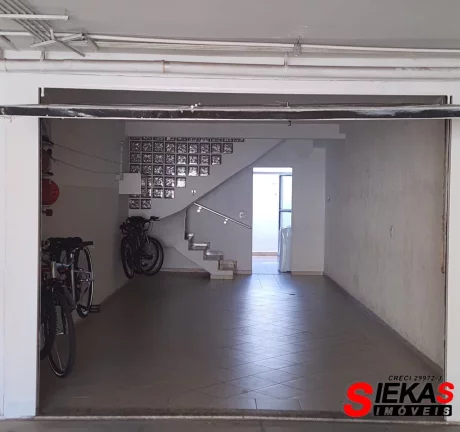 Imagem Residência de Alto Padrão na Vila Formosa: 3 quartos, 1 suíte, 1 sala, 2 vagas de garagem, 197,00 m² - São Paulo-SP