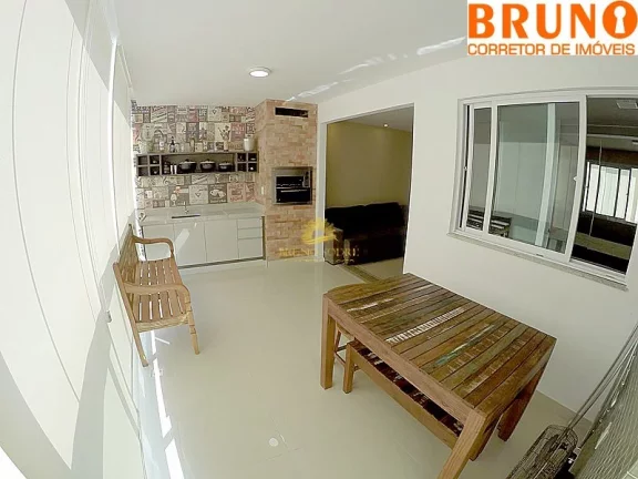 Imagem Viva com conforto e sofisticação neste apartamento de alto padrão, localizado na quadra do mar da...