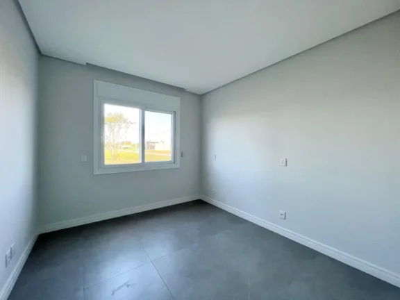 Imagem Casa em Condominio 3 Dormitórios - Bairro Arroio Teixeira