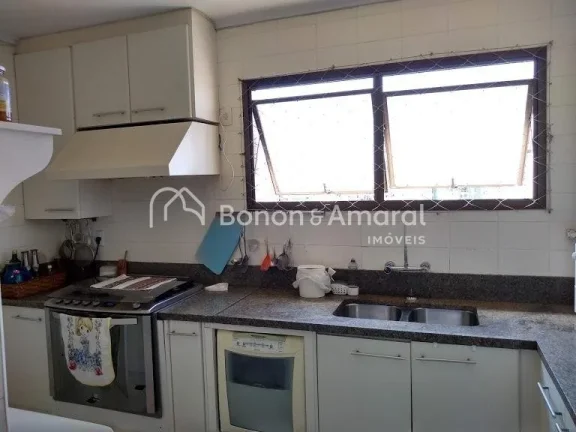 Imagem Ótimo apartamento no Cambuí - Campinas - SP. Um por andar, 333 m² total. 4 dormitórios, sendo 2 ...