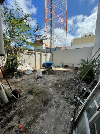 Imagem Casa Duplex à venda com 2 suítes, 4 salas e 6 Wc - Confira!