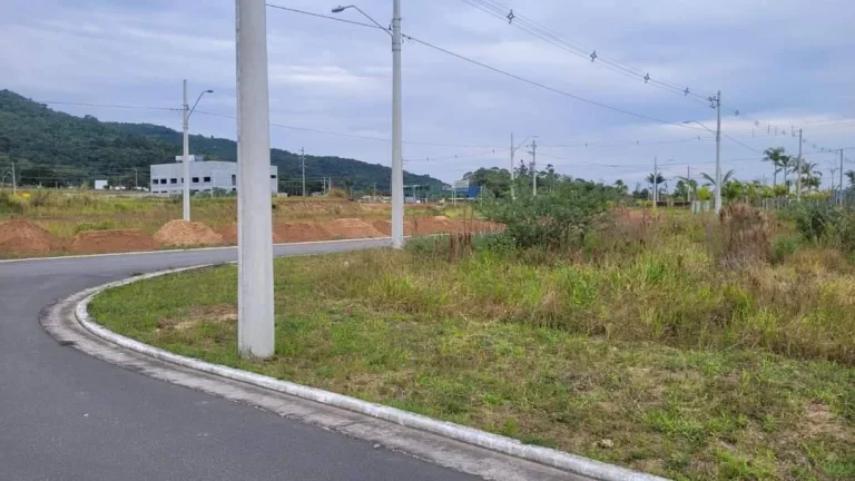 Imagem Terrenos com Viabilidade Multifamiliar – Norte da Ilha