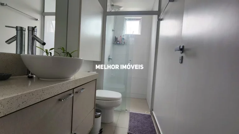 Imagem Apartamento mobiliado e equipado à venda com 2 dormitórios sendo 1 suíte localizado no bairro Ariribá em Balneário Camboriú