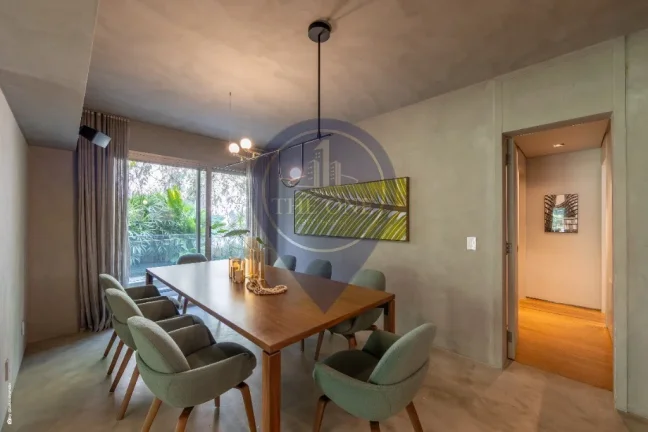 Imagem Imperdível: Casa à venda em SP, 3 quartos, 3 suítes, 2 salas, 5 banheiros, 4 vagas e 628m² no Alto de Pinheiros!