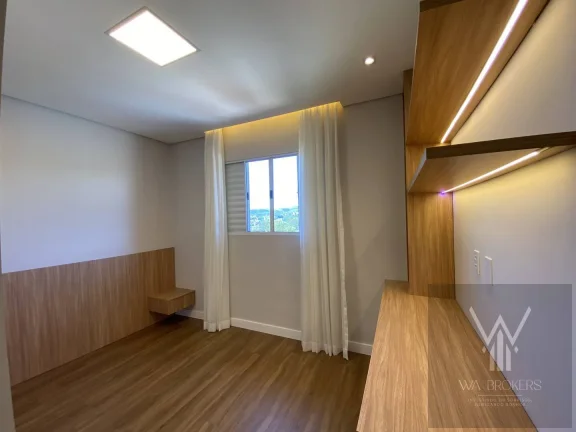Imagem Casa á Venda _ Resid Altos Castelo - R$ 745.000 _ Araçariguama SP