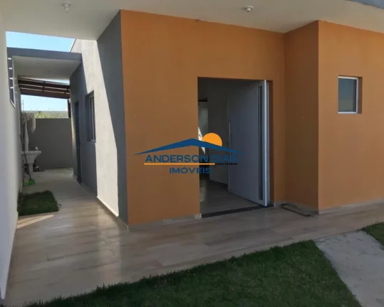 Imagem Casa com 2 dormitórios à venda, 70 m² por R$ 310.000 - Golfinho - Caraguatatuba/SP