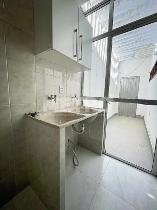 Imagem Ponto comercial à venda no centro com Sala ampla, 4 quartos, PETROLINA - PE