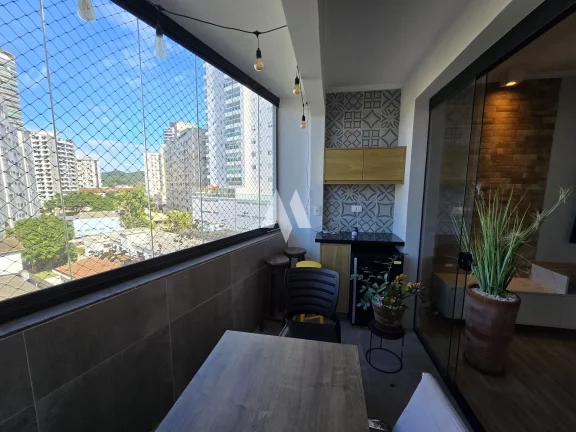 Imagem Apartamento para locação com 3 dormitórios, 1 suíte, a uma quadra da praia, 1 vaga demarcada