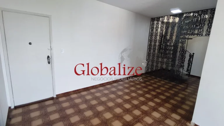 Imagem Cobertura Duplex com 3 Dormitórios e Dependência de Empregada Completa no Bairro do Embaré !
