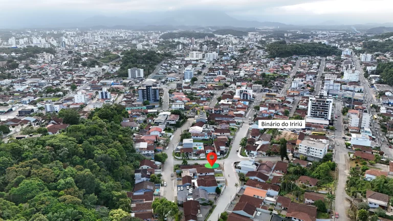 Imagem Terreno de esquina em rua sem saída próximo do Binário do Iririú!