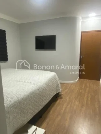 Imagem Casa à Venda no Condomínio Vila do Sol, 3 suítes com piscina em Valinhos-SP