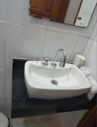 Imagem Apartamento para alugar no Leme, 88m2, 3quartos, (permite Sublocação).