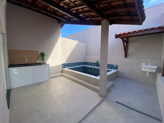 Imagem Casa para Venda em Itanhaém, Savoy, 2 dormitórios, 1 suíte, 1 banheiro, 2 vagas