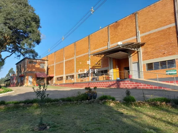 Sala Comercial à Venda, 1.350 m² em Padre Eterno Ilges - Santa Maria Do Herval