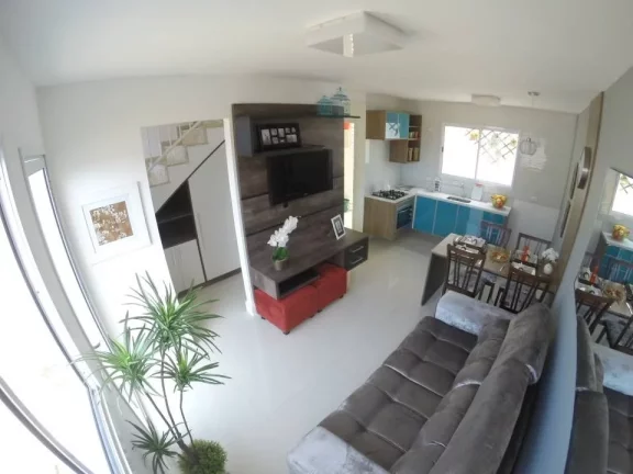 Imagem Sobrado com 2 dormitórios à venda, 60 m² por R$ 340.000,00 - Vila Colorado - Suzano/SP