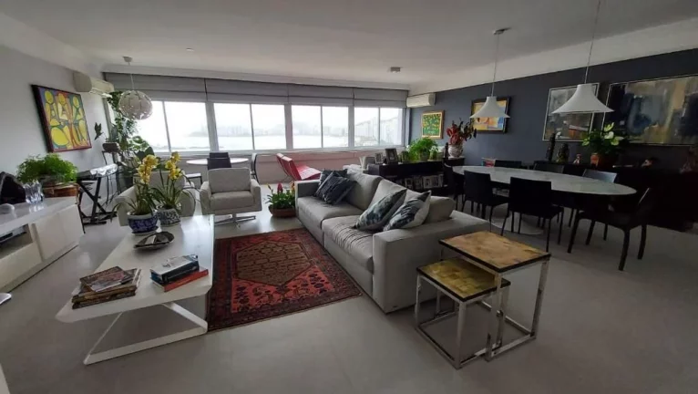 Imagem PITANGUEIRAS - FRENTE TOTAL AO MAR C/ MARAVILHOSA VISTA DA PRAIA DE PITANGUEIRAS E ASTÚRIAS, REFORMADO E DECORADO, 280 M² ÚTEIS, 02 VAGAS DE GARAGEM