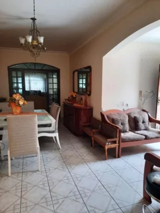 Imagem Casa com 2 dormitórios à venda, 160 m² por R$ 1.200.000,00 - Vila Monteiro - Poá/SP