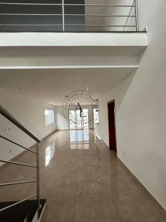 Imagem Casa Elegante em Condomínio Fechado em Valinhos: Conforto, Segurança e Qualidade de Vida!