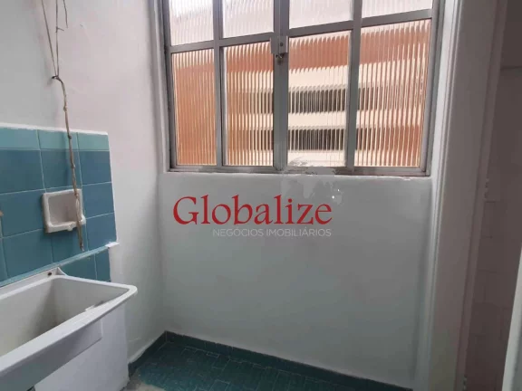 Imagem Apartamento à venda com 2 dormitórios no Embaré em Santos por R$ 410 mil