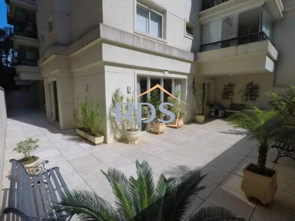 Imagem Vende um luxuoso e confortável apartamento Garden duplex com 540m² de área útil, no piso superior tem 3 suítes