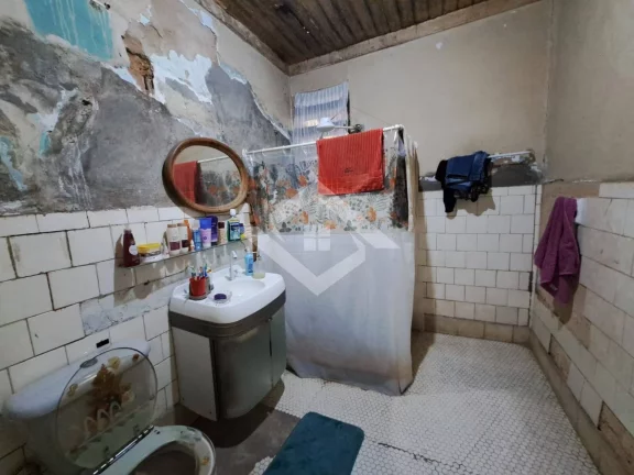 Imagem Casa precisando de modernização na Abolição
