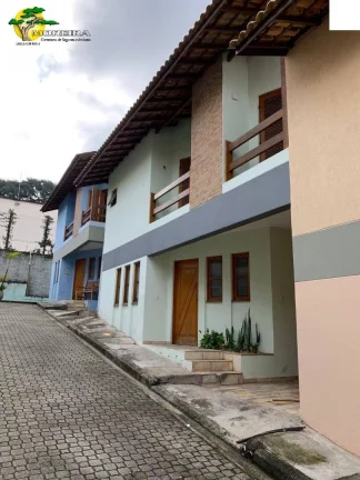 Imagem LINDO SOBRADO EM CONDOMÍNIO FECHADO À VENDA